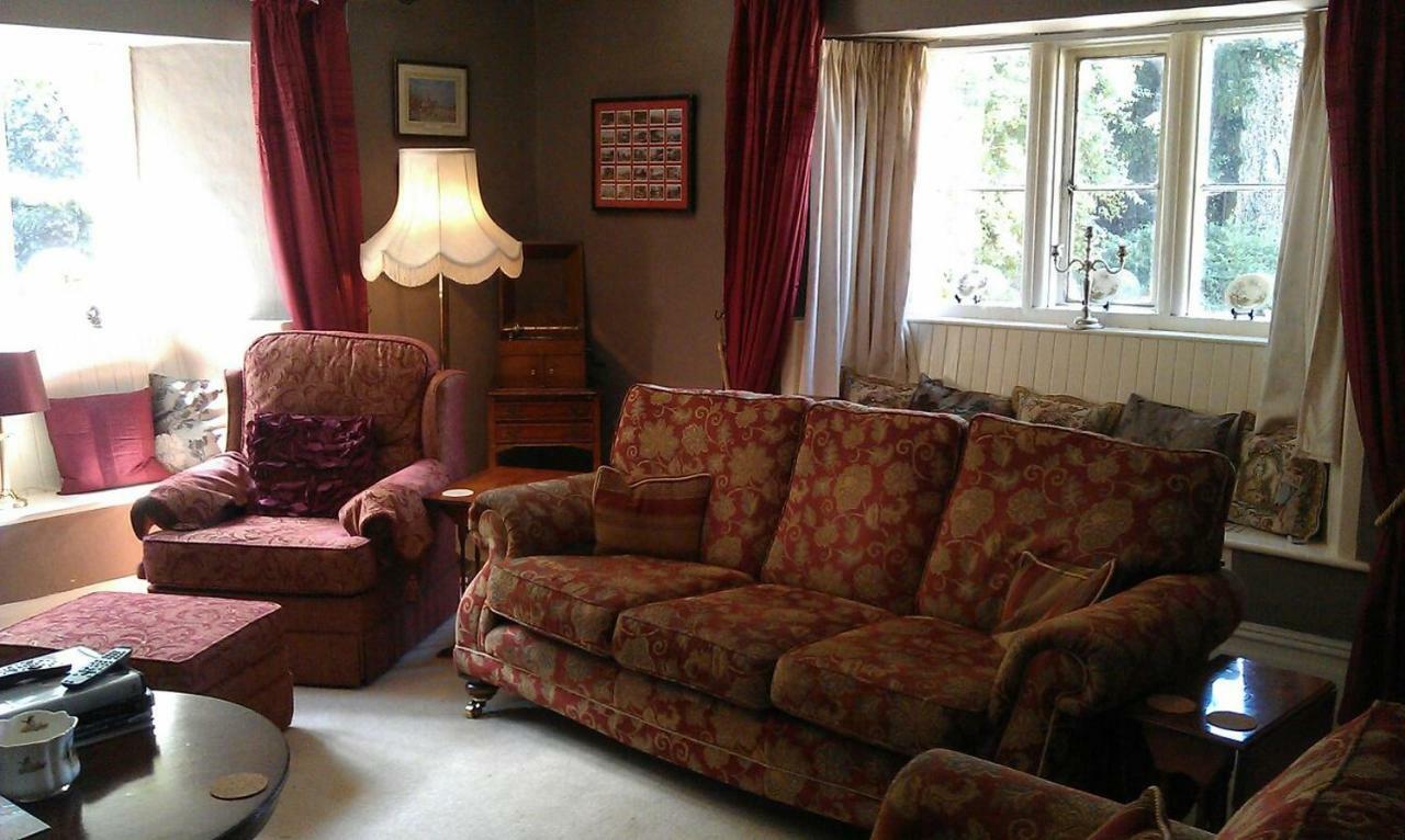 Rangeworthy Court Hotel Esterno foto
