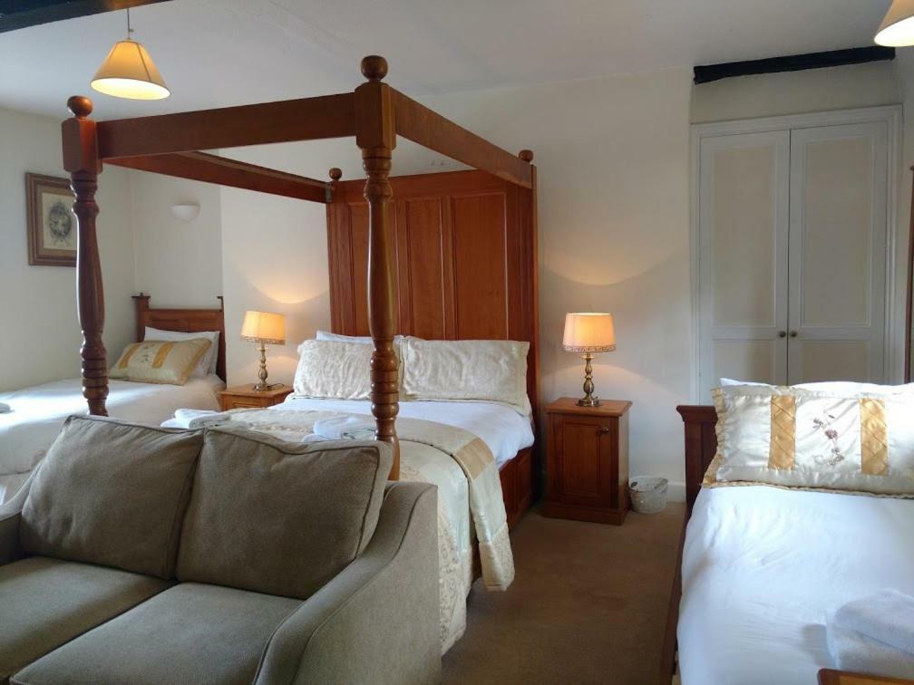 Rangeworthy Court Hotel Esterno foto