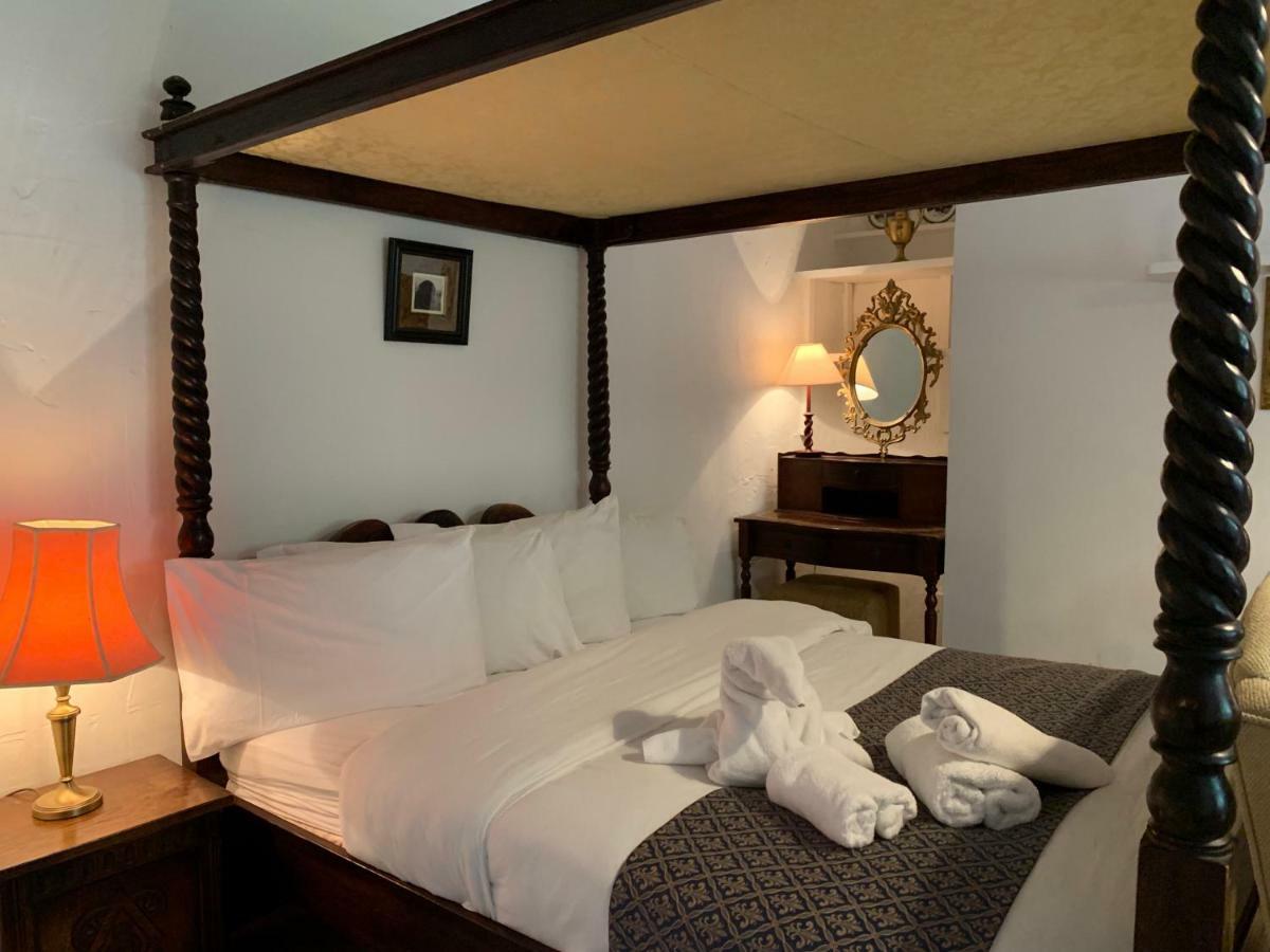 Rangeworthy Court Hotel Esterno foto