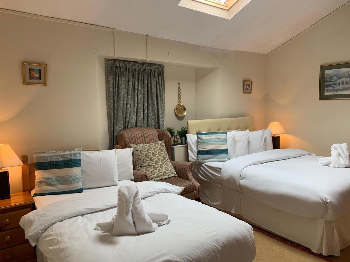 Rangeworthy Court Hotel Esterno foto